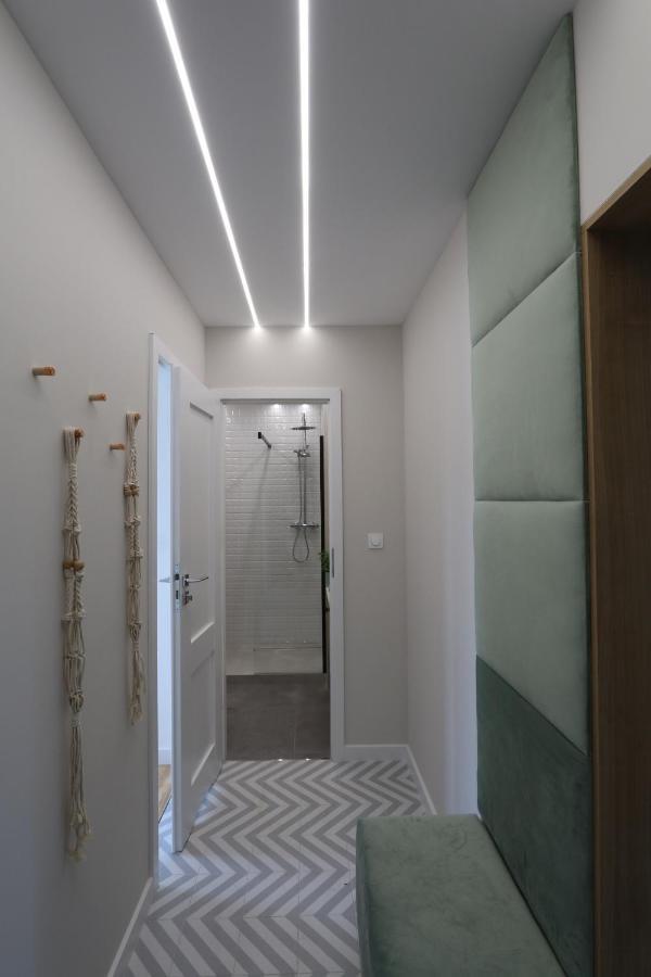 Romaszewskiego Zoliborz Bedroom Pokoj Metro Warszawa Eksteriør billede