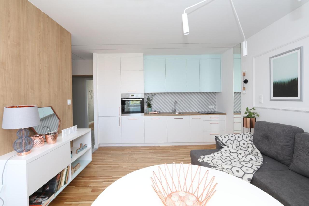 Romaszewskiego Zoliborz Bedroom Pokoj Metro Warszawa Eksteriør billede