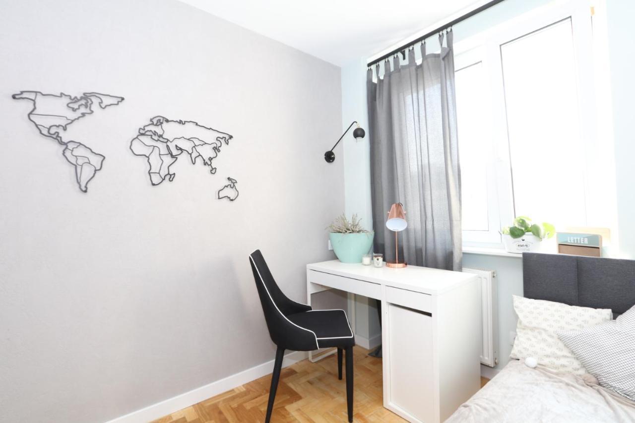 Romaszewskiego Zoliborz Bedroom Pokoj Metro Warszawa Eksteriør billede
