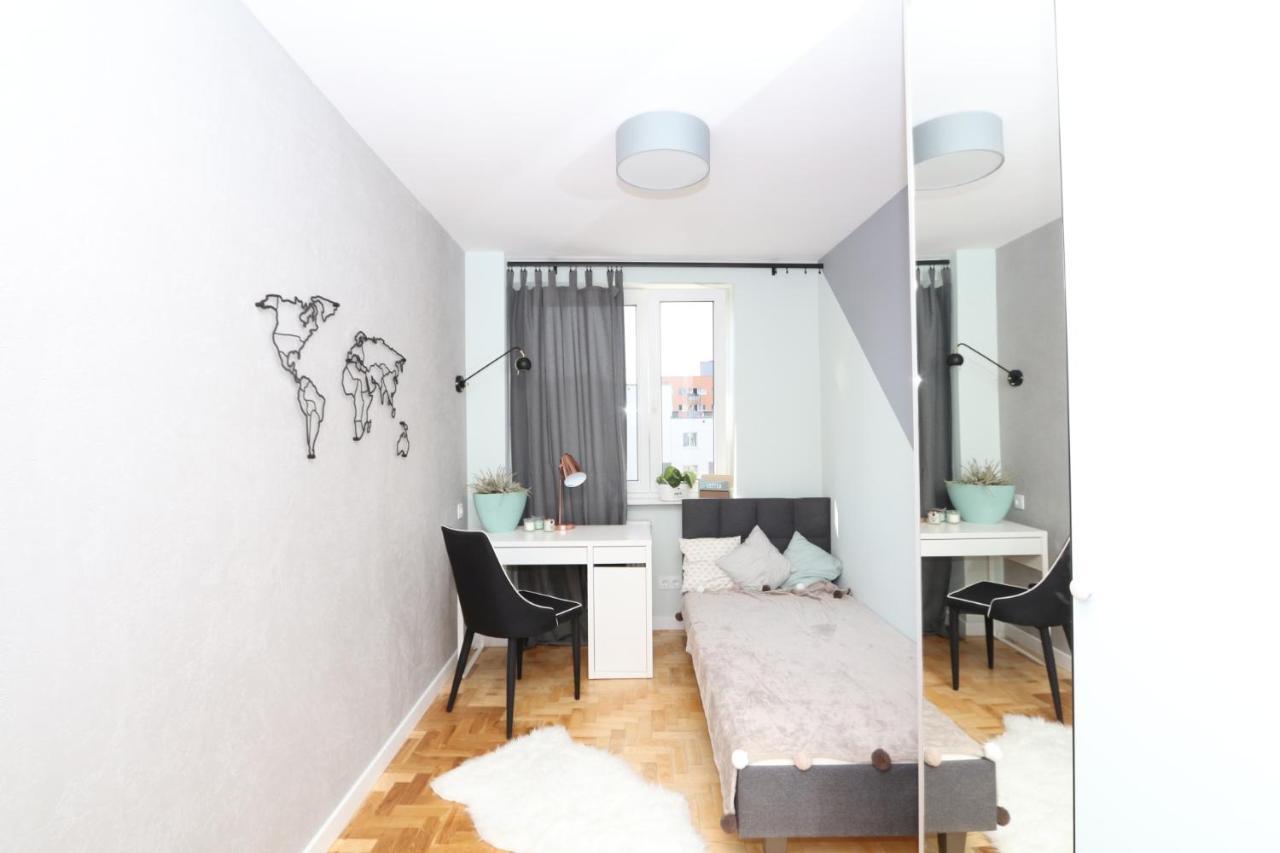 Romaszewskiego Zoliborz Bedroom Pokoj Metro Warszawa Eksteriør billede