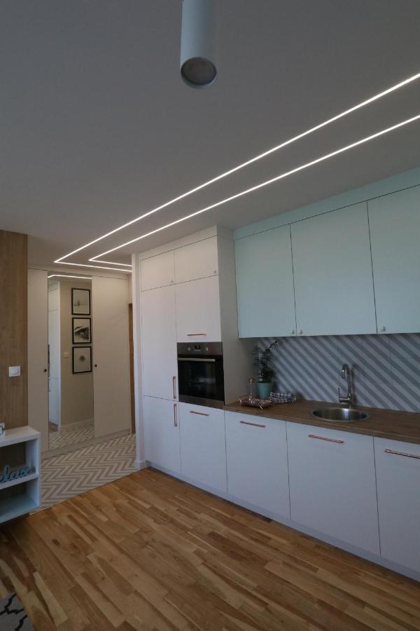 Romaszewskiego Zoliborz Bedroom Pokoj Metro Warszawa Eksteriør billede