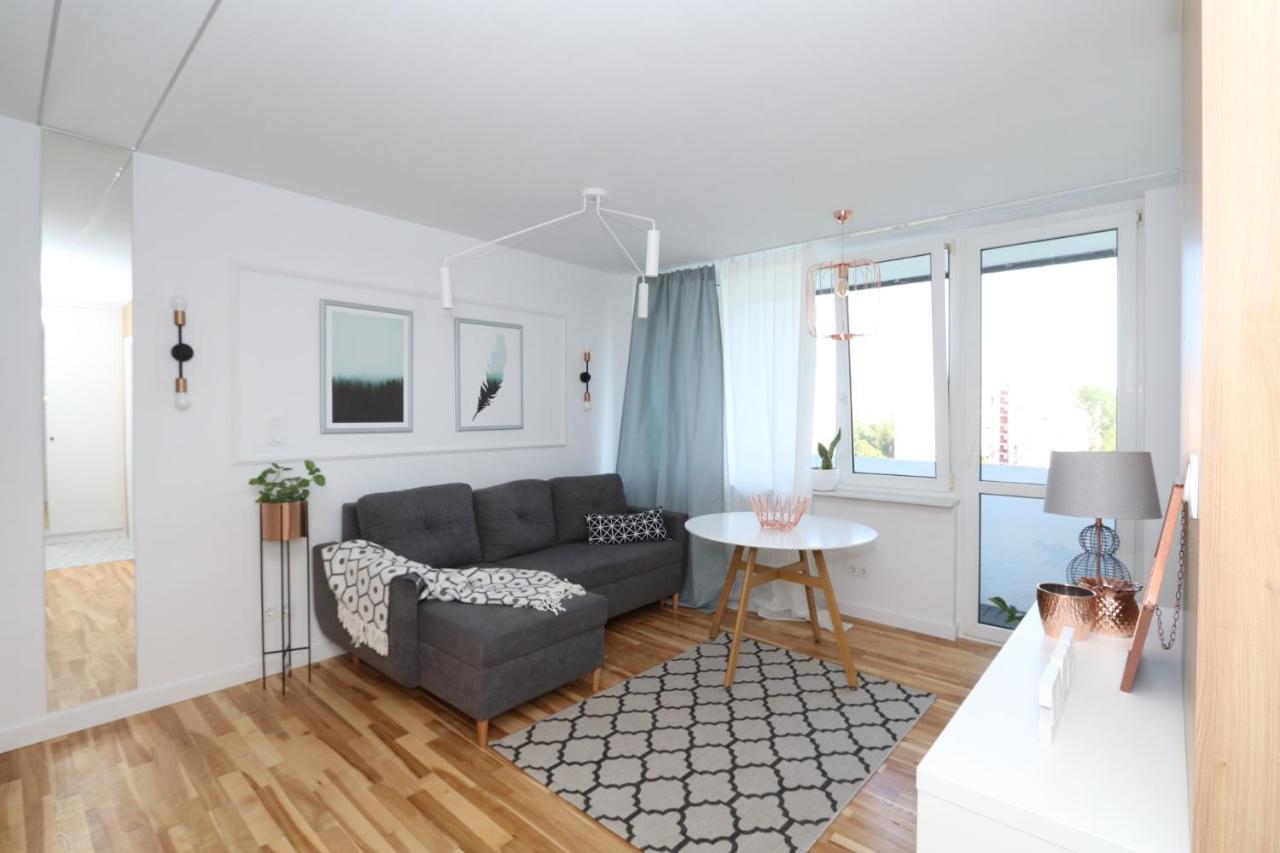 Romaszewskiego Zoliborz Bedroom Pokoj Metro Warszawa Eksteriør billede